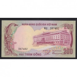 200 dong 1972